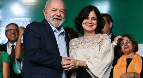 Lula ao lado de Nísia Trindade