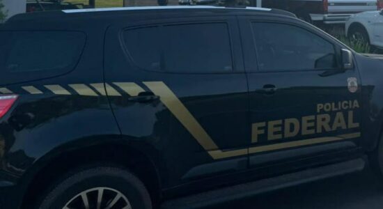 policia-federal-carro