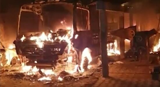 Ônibus incendiado em ataque no Rio Grande do Norte