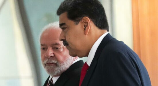 Lula da Silva recibe en Brasilia a su homólogo venezolano, Nicolás Maduro