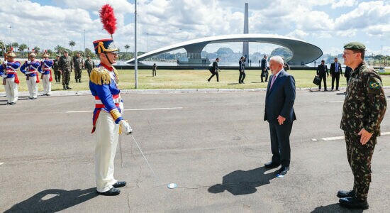 Reunião de Lula com militares ocorreu em Brasília, no Quartel-General do Exército Brasileiro