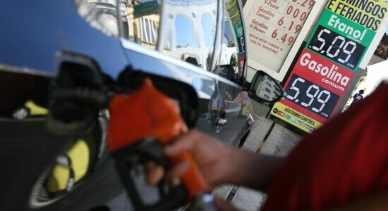 Preço dos combustíveis deve ficar mais caro no Brasil