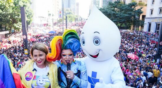 Zé Gotinha na 27ª Parada do Orgulho LGBT+ de São Paulo