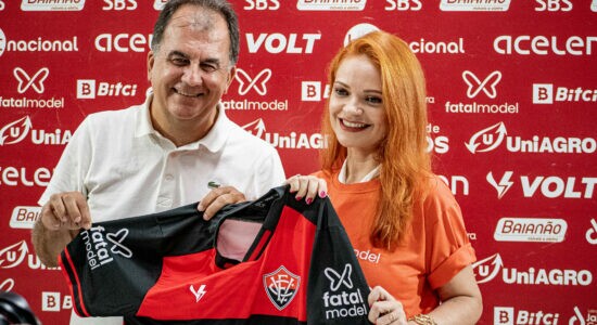 Coletiva na qual foi apresentado o patrocínio da Fatal Model ao Esporte Clube Vitória